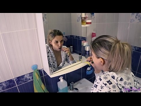 ❤️ Mbanye anataghị ikike na-eto eto na pajamas na-ejedebe ọnụ ọnụ na ịnyịnya ibu - letty ojii ❌  na%ig.onlyhdporn.ru